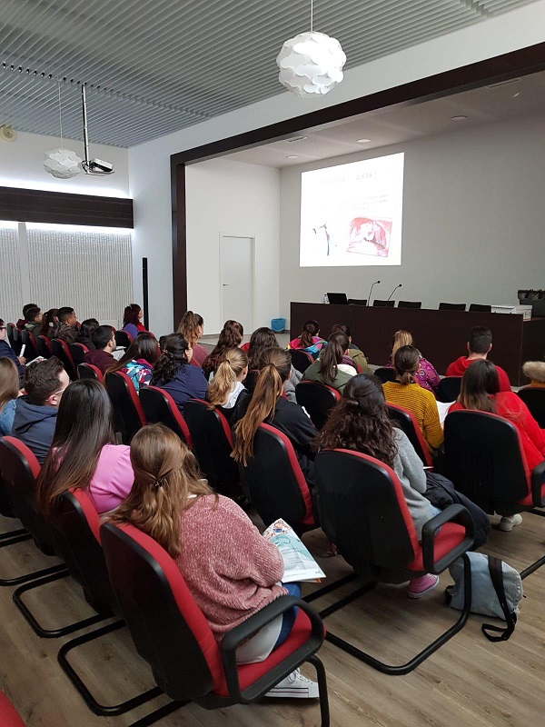 PHOTO 2019 02 27 15 52 00 2 recortada