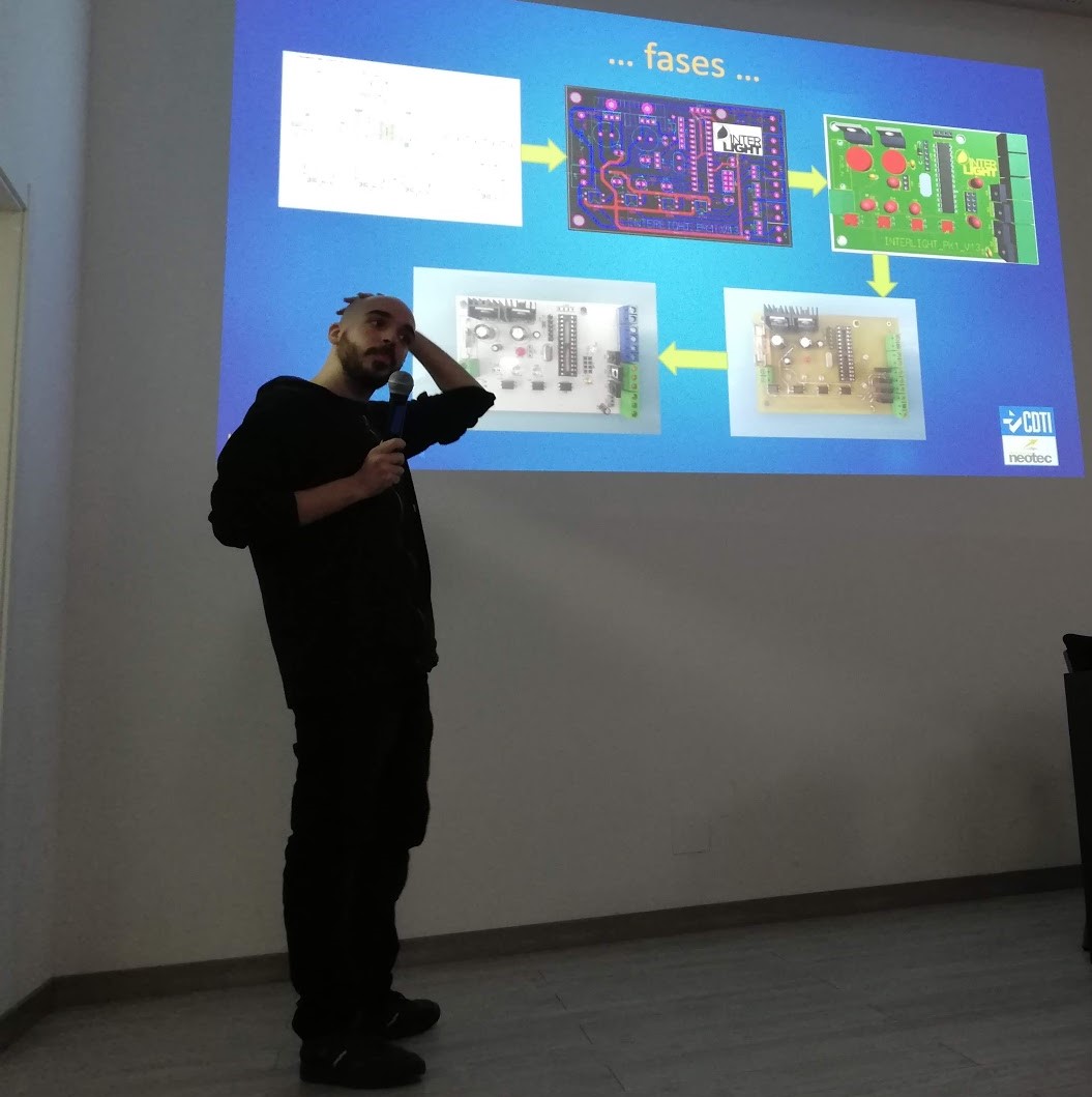 Premio Extraordinario de Formación Profesional de grado superior a un alumno del IES la Fuensanta html e21f48de66a619d