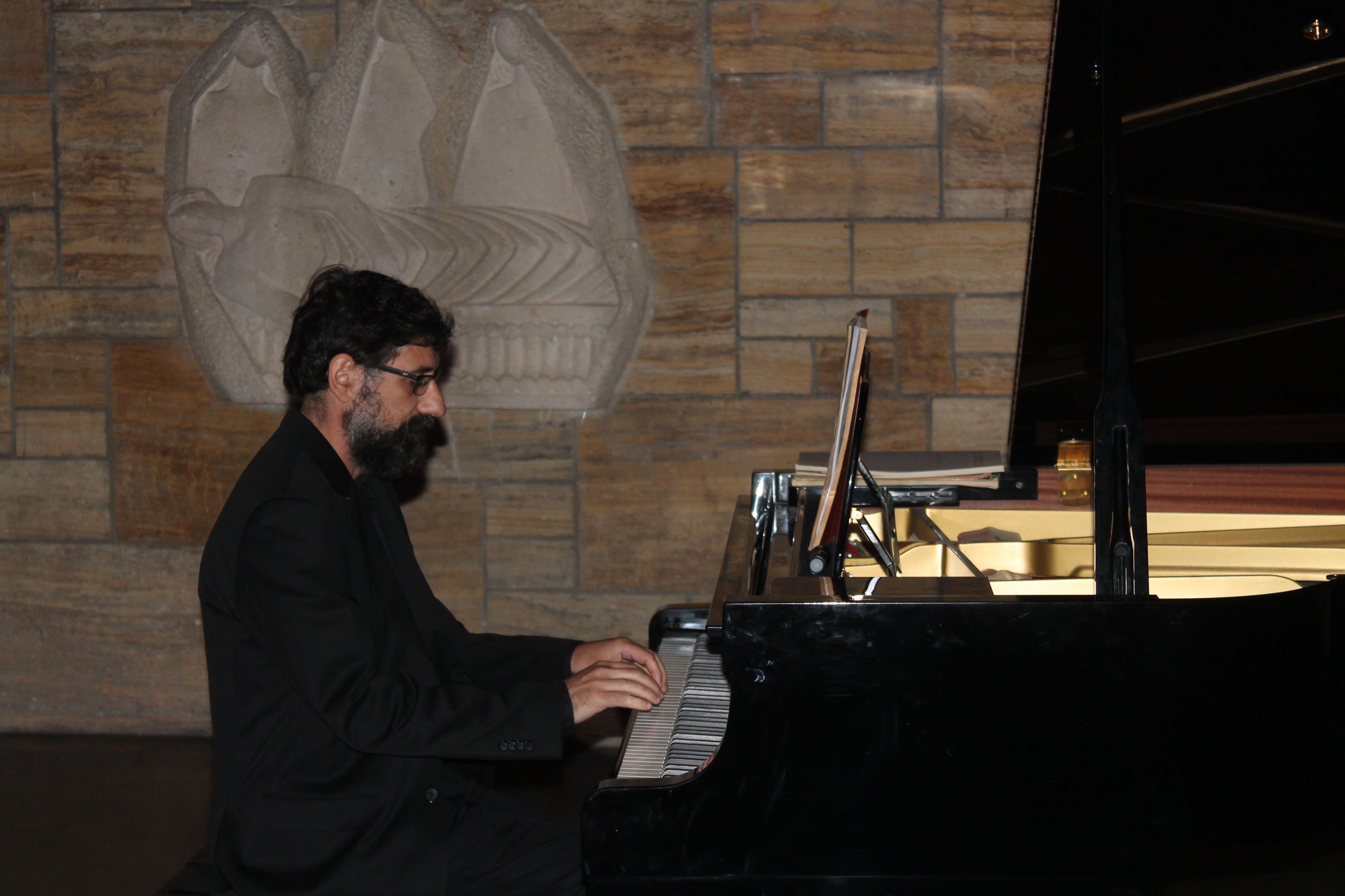 Foto Jose Manuel piano