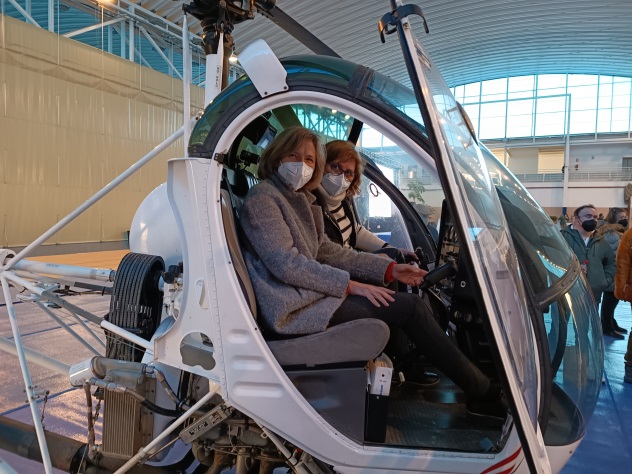 ACTIVIDAD 2ª 8.FERIA DEL ESTUDIANTE AGORA LA CARLOTA html 2692dc566e9105e6